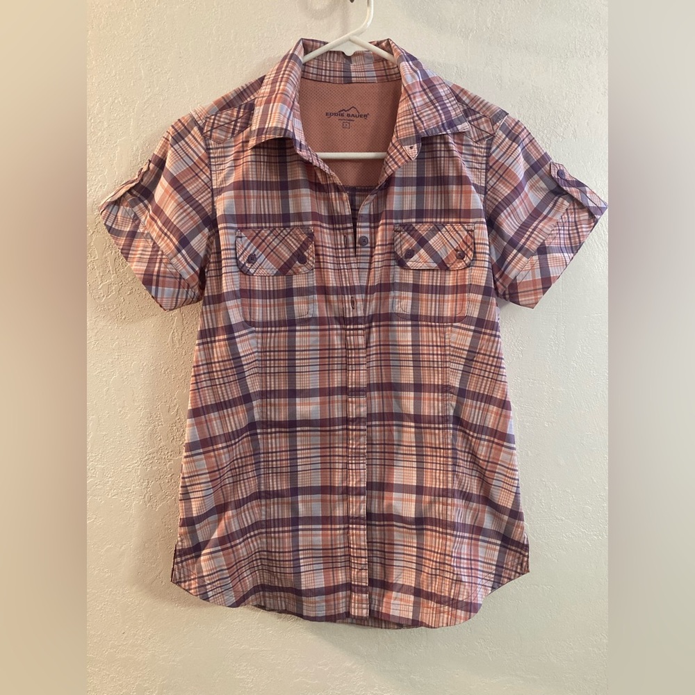Women’s Eddie Bauer Button-down Shirt, Size S